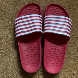 Hunter for Target red slides size 8